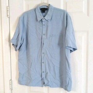 August Silk Light Blue Button Up Short Sleeve Camp Shirt 100% Silk Men's Size Lg